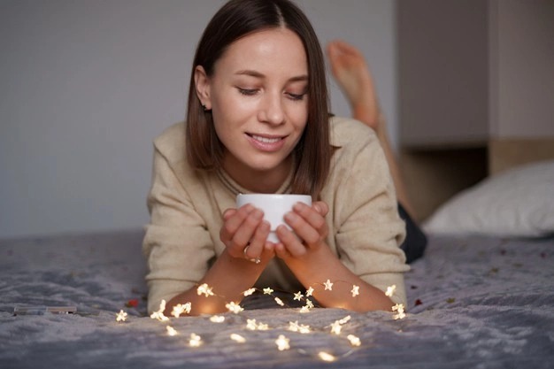 Celebrate in Style: The Connection between Christmas Wreaths, Garlands, and Holiday Traditions around the World